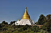 Shwezigon Pagoda Inn Wa, Myanmar  